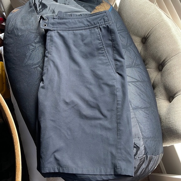 Ten Thousand Foundation Short 9” no liner - Picture 1 of 2